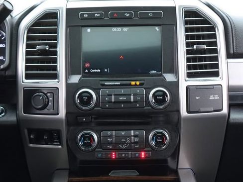 Used 2017 Ford F350 Platinum AWD/4WD image 46