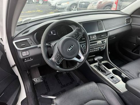 Used 2017 Kia Optima EX FWD image 29