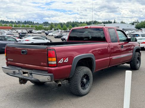 Used 2004 GMC Sierra 2500 SLT w/ Heavy-Duty Power Package AWD/4WD image 5