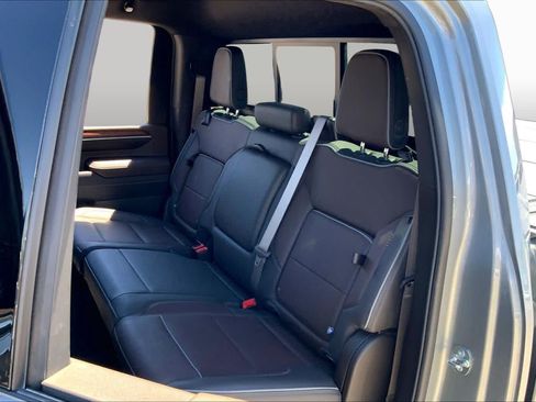 Used 2025 GMC Sierra 2500 Denali w/ Denali Reserve Package AWD/4WD image 20