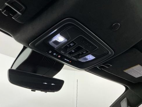 Used 2024 GMC Sierra 3500 Denali Ultimate AWD/4WD image 24
