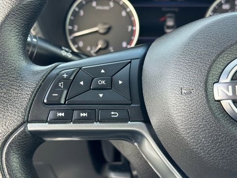 Used 2024 Nissan Sentra SV image 24