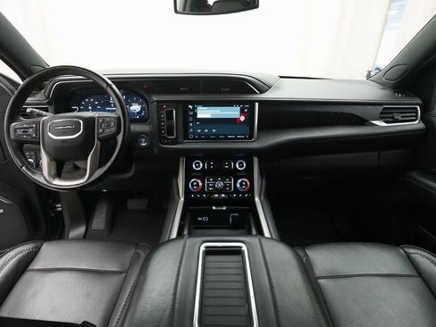 Used 2022 GMC Yukon Denali image 5