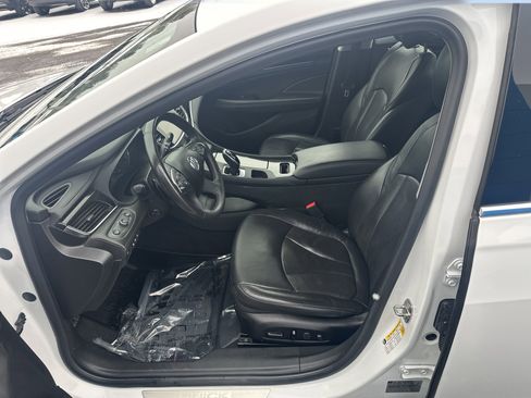 Certified 2018 Buick LaCrosse Premium w/ Driver Confidence Package #2 image 8