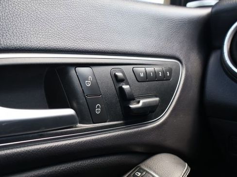Used 2016 Mercedes-Benz CLA 250 4MATIC image 15