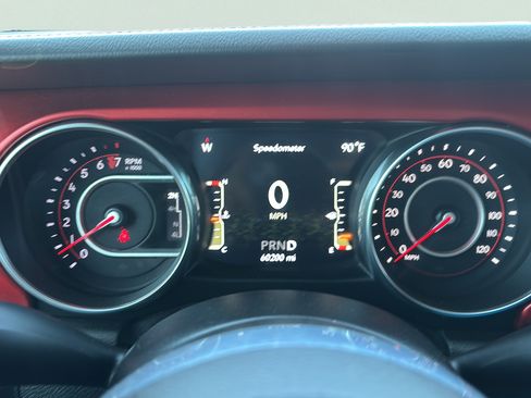 Used 2019 Jeep Wrangler Unlimited Rubicon AWD/4WD image 24