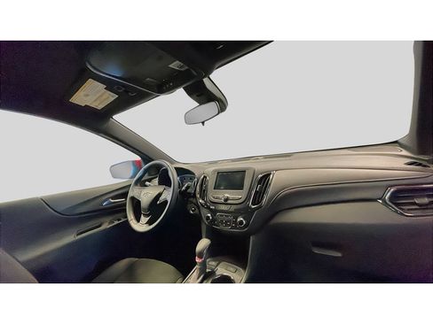 Used 2023 Chevrolet Equinox RS AWD/4WD image 18