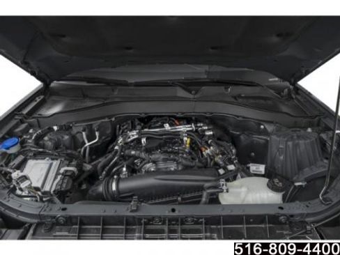 Used 2025 Ford Explorer Active image 12