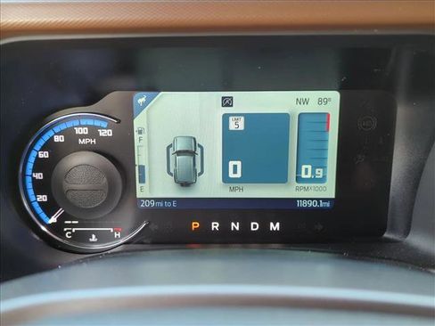 Used 2024 Ford Bronco Outer Banks image 10