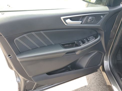 Used 2020 Ford Edge ST w/ Equipment Group 401A AWD/4WD image 11