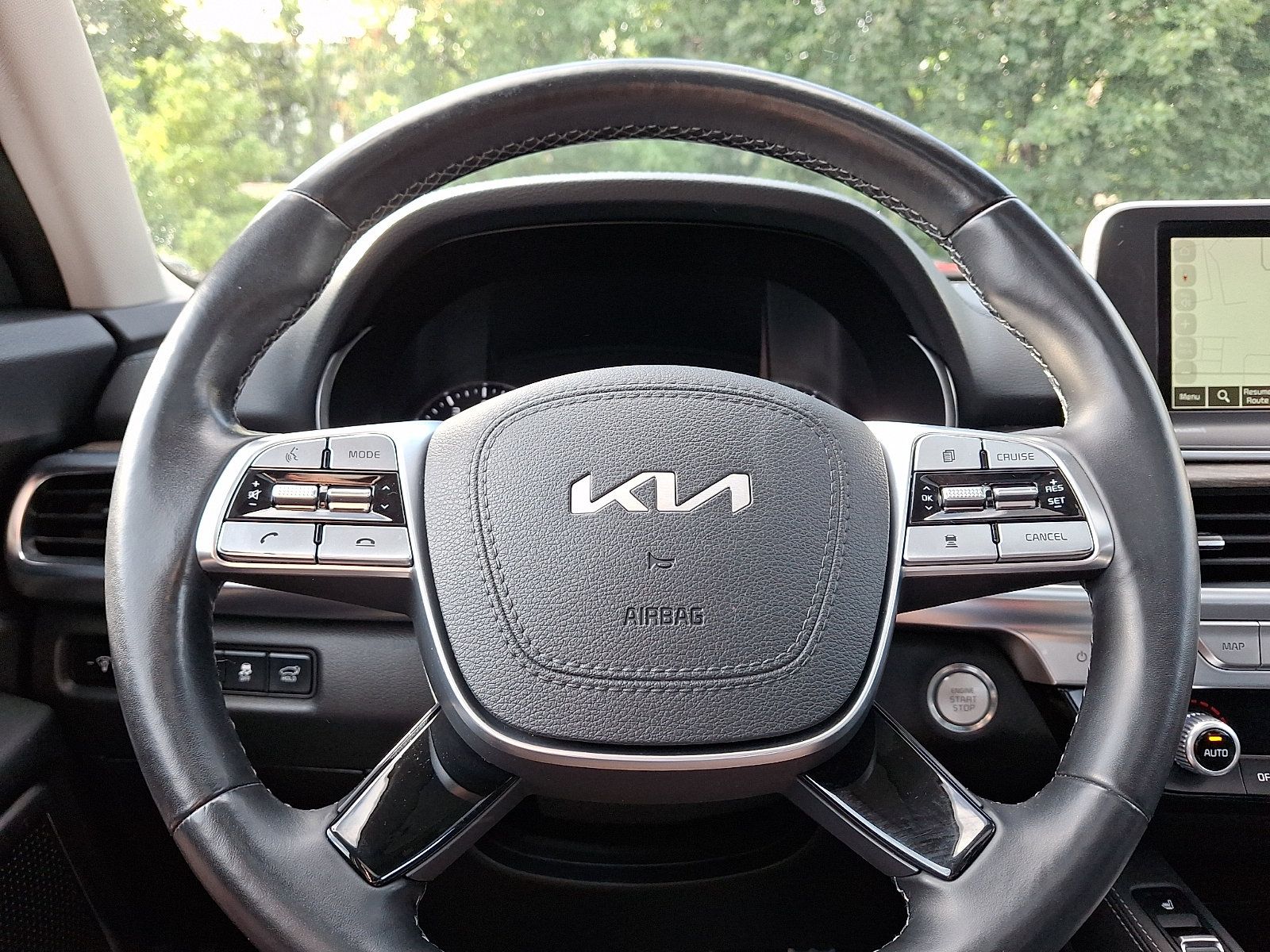 Used 2022 Kia Telluride SX w/ Nightfall Edition Package AWD/4WD image 19