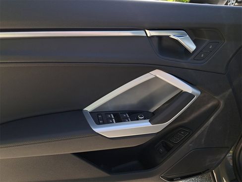 New 2025 Audi Q3 2.0T Premium image 20