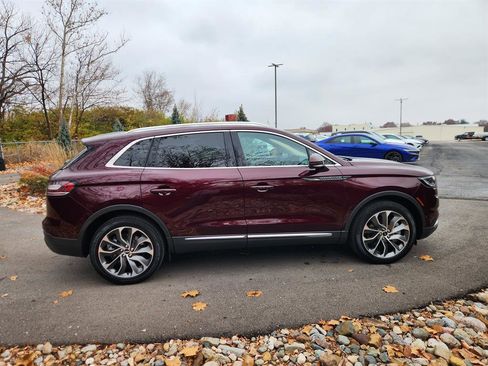 Used 2021 Lincoln Nautilus Reserve w/ Cargo Utility Package image 6