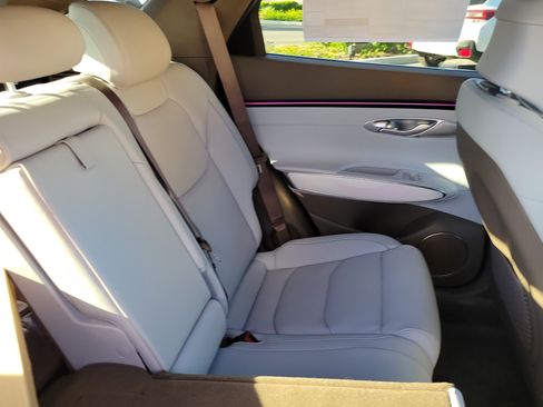 New 2026 Genesis GV70 2.5T Advanced image 17