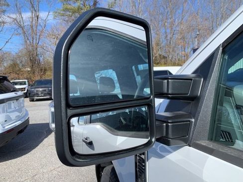 New 2026 Ford F250 XL RWD image 15