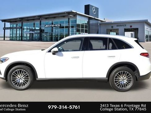 Certified 2025 Mercedes-Benz GLC 300 4MATIC image 5