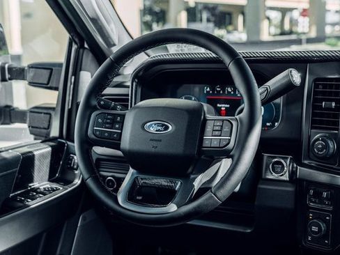 New 2026 Ford F250 Lariat w/ Black Appearance Package AWD/4WD image 36