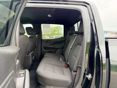 Used 2023 Chevrolet Colorado Trail Boss w/ Advanced Trailering Package AWD/4WD image 8