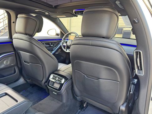 Used 2023 Mercedes-Benz S 500 4MATIC w/ AMG Line image 45