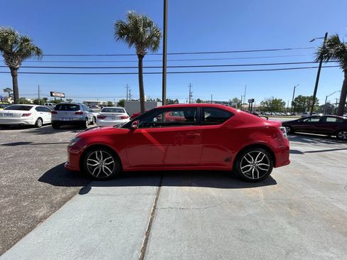 Used 2016 Scion tC image 6
