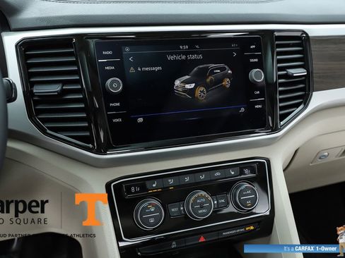 Used 2022 Volkswagen Atlas SE w/ Panoramic Sunroof Package image 25