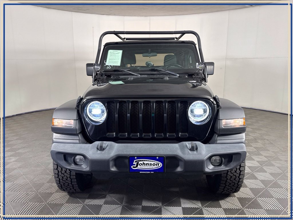 Used 2022 Jeep Wrangler Sport AWD/4WD image 3