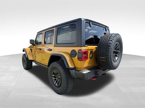 New 2026 Jeep Wrangler Unlimited Rubicon w/ Xtreme 35 Tire Package AWD/4WD image 2