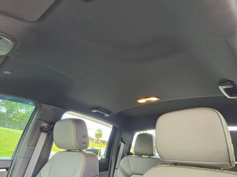 Used 2025 Chevrolet Colorado ZR2 AWD/4WD image 27