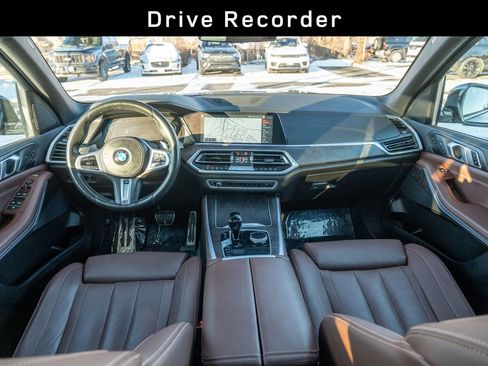 Used 2022 BMW X5 xDrive40i w/ M Sport Package image 19