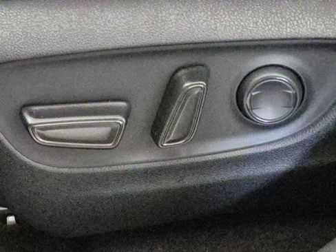 Certified 2023 Toyota RAV4 XLE image 15