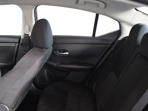 Used 2021 Nissan Sentra SV image 22