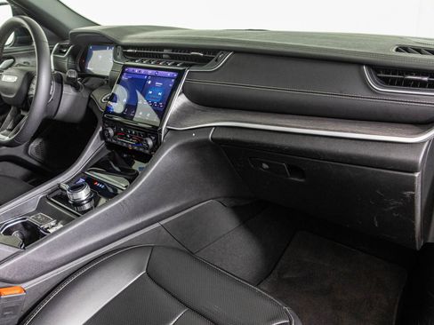 Used 2024 Jeep Grand Cherokee L Limited w/ Luxury Tech Group II image 52