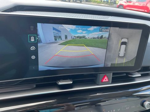 New 2027 Kia Carnival SX Prestige FWD image 23