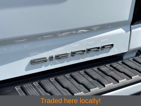 Used 2025 GMC Sierra 2500 Denali w/ Denali Reserve Package AWD/4WD image 5