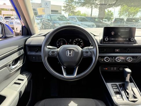 Used 2023 Honda CR-V EX image 2