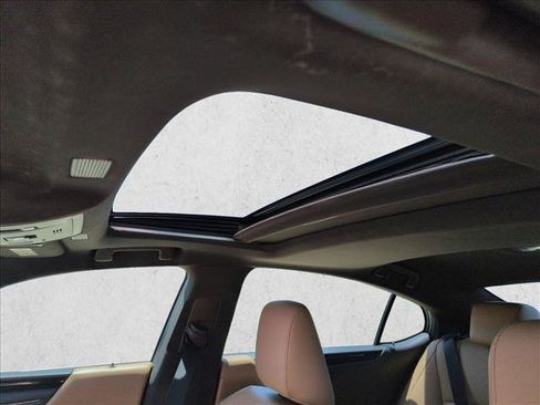 Used 2021 Lexus ES 350 w/ Premium Package FWD image 14