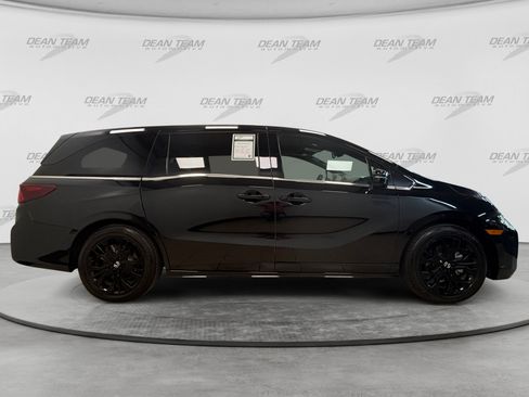 Used 2025 Honda Odyssey Sport-L image 9
