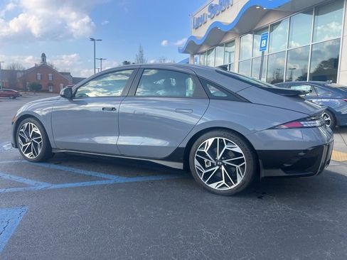 Used 2023 Hyundai Ioniq 6 SEL image 8