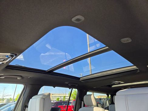 New 2026 Jeep Grand Wagoneer L Summit w/ Rear Seat Video Group I AWD/4WD image 26