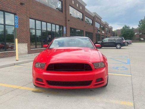 Used 2014 Ford Mustang GT Premium w/ Equipment Group 401A image 4
