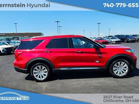 Used 2022 Ford Explorer King Ranch w/ Premium Technology Package AWD/4WD image 38