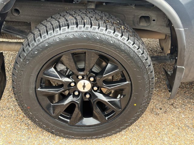 Used 2020 Chevrolet Silverado 1500 RST w/ Texas Edition AWD/4WD image 5