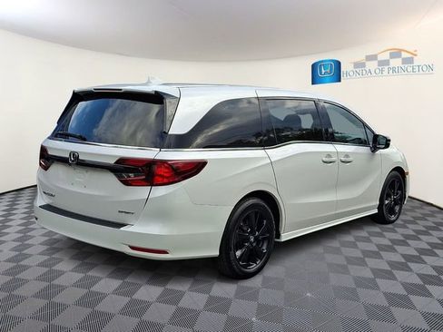 Certified 2023 Honda Odyssey Sport image 6