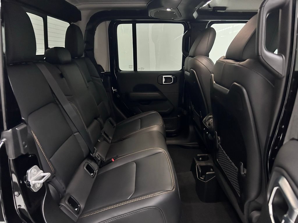 New 2026 Jeep Gladiator Mojave AWD/4WD image 15