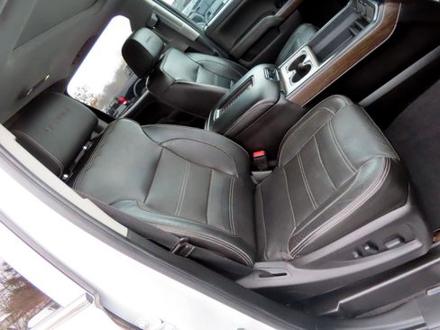 Used 2019 GMC Sierra 3500 Denali w/ Duramax Plus Package image 49