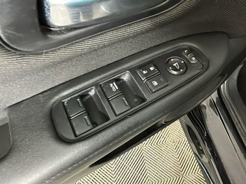 Used 2022 Honda HR-V Sport image 11