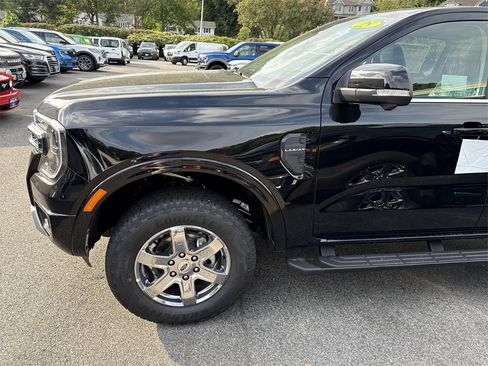 New 2025 Ford Ranger Lariat w/ Chrome Accent Package image 10