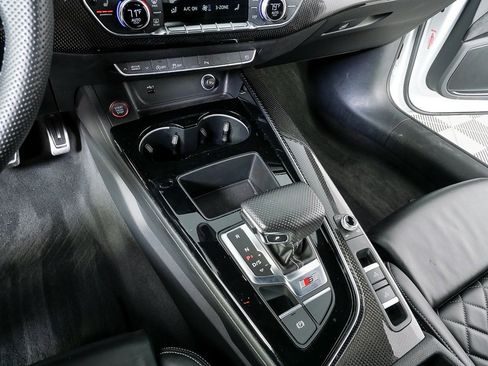 Used 2022 Audi S5 Premium image 16