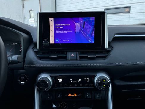 Used 2025 Toyota RAV4 XLE image 26