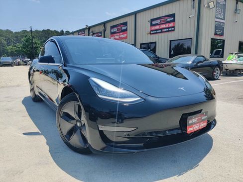 Used 2018 Tesla Model 3 Long Range AWD/4WD image 1